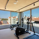 Upon - Hotel