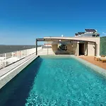Hotel Upon - 4*