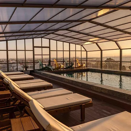 Upon - Hotel
