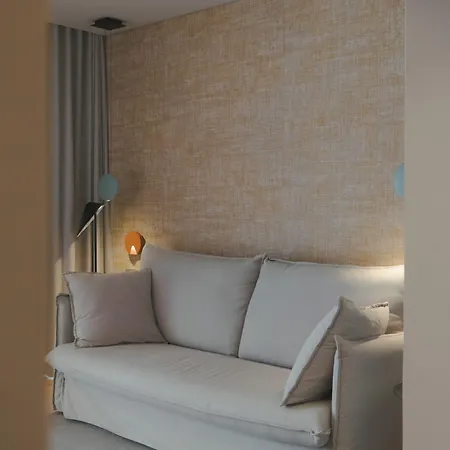 Upon - فندق 4*